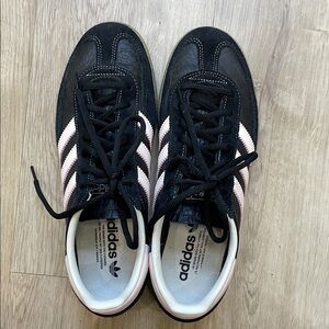 Adidas Women's Black Sneakers with Pink Stripes
